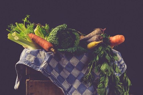 बारिश में सब्जियों के गलने-सड़ने की टेंशन खत्म, इन 7 तरीकों से 15 दिन तक रखें फ्रेश
