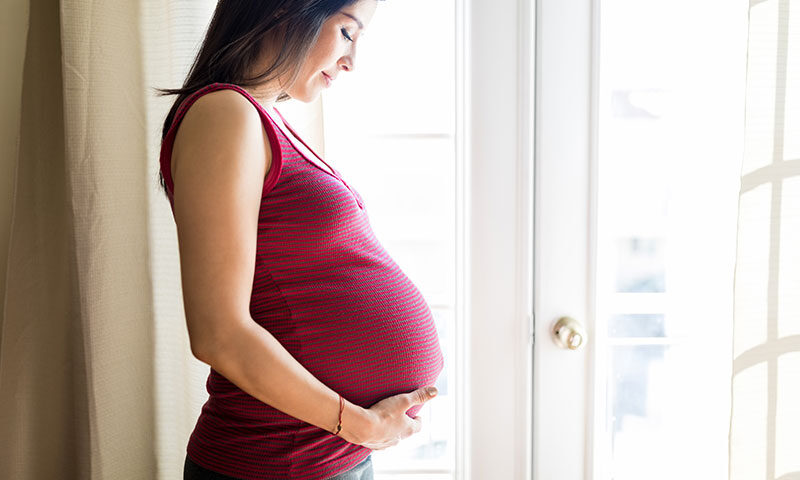 गर्भावस्था के दौरान कुछ ब्यूटी टिप्स से बरतें सावधानी